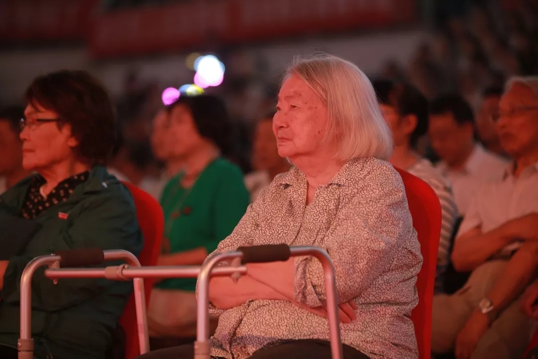 undefined 亚洲色吧